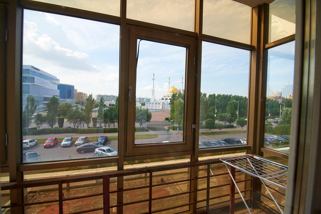 Apartment At Dostyk 1 Astana Exterior foto